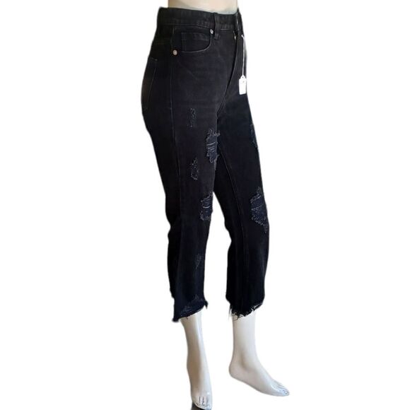 654040....MO&CO Crop Jeans Size 26 " Waist - Picture 3 of 7